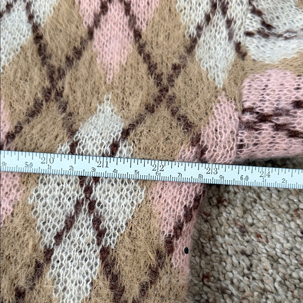 Very J Tan and Pink Argyle Cardigan - Picture 11 of 13